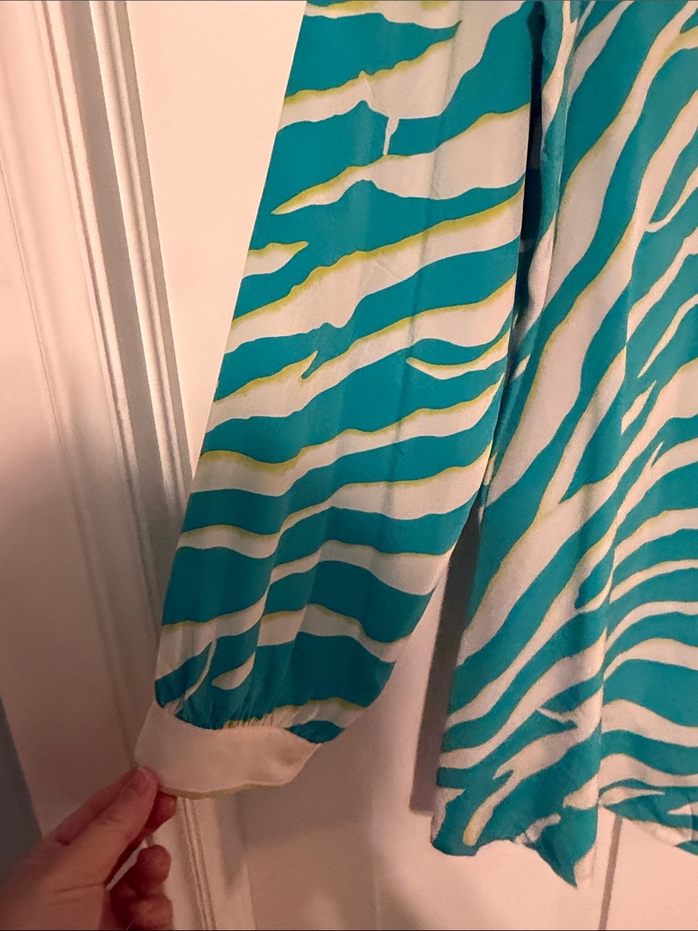 Vintage Bob Mackie 100% Silk Teal and White Zebra Stripe Blouse with Lime Trim - Picture 7 of 7
